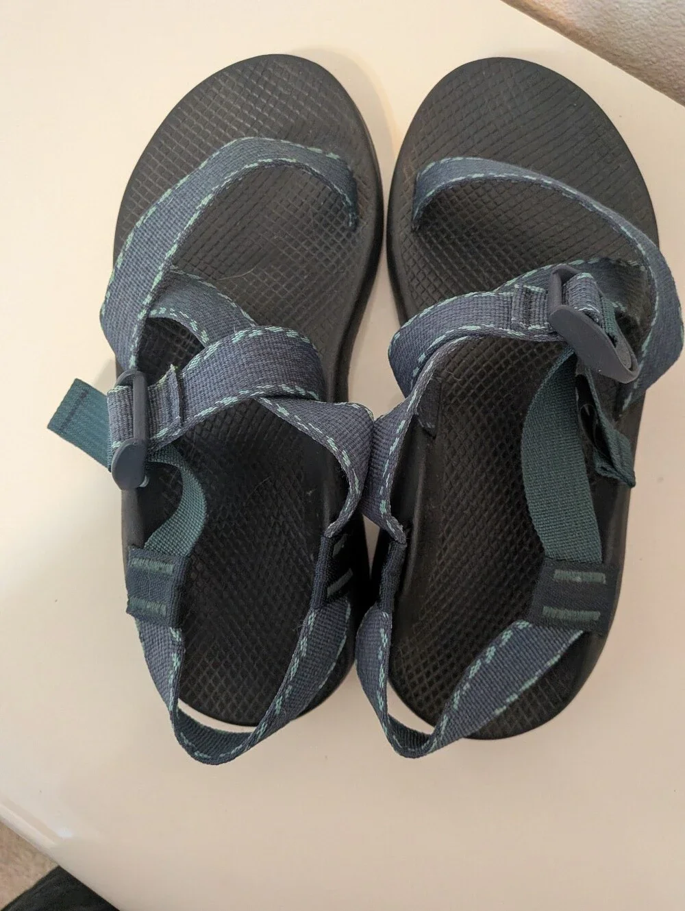 Men's Chaco Sz. 9 Like New